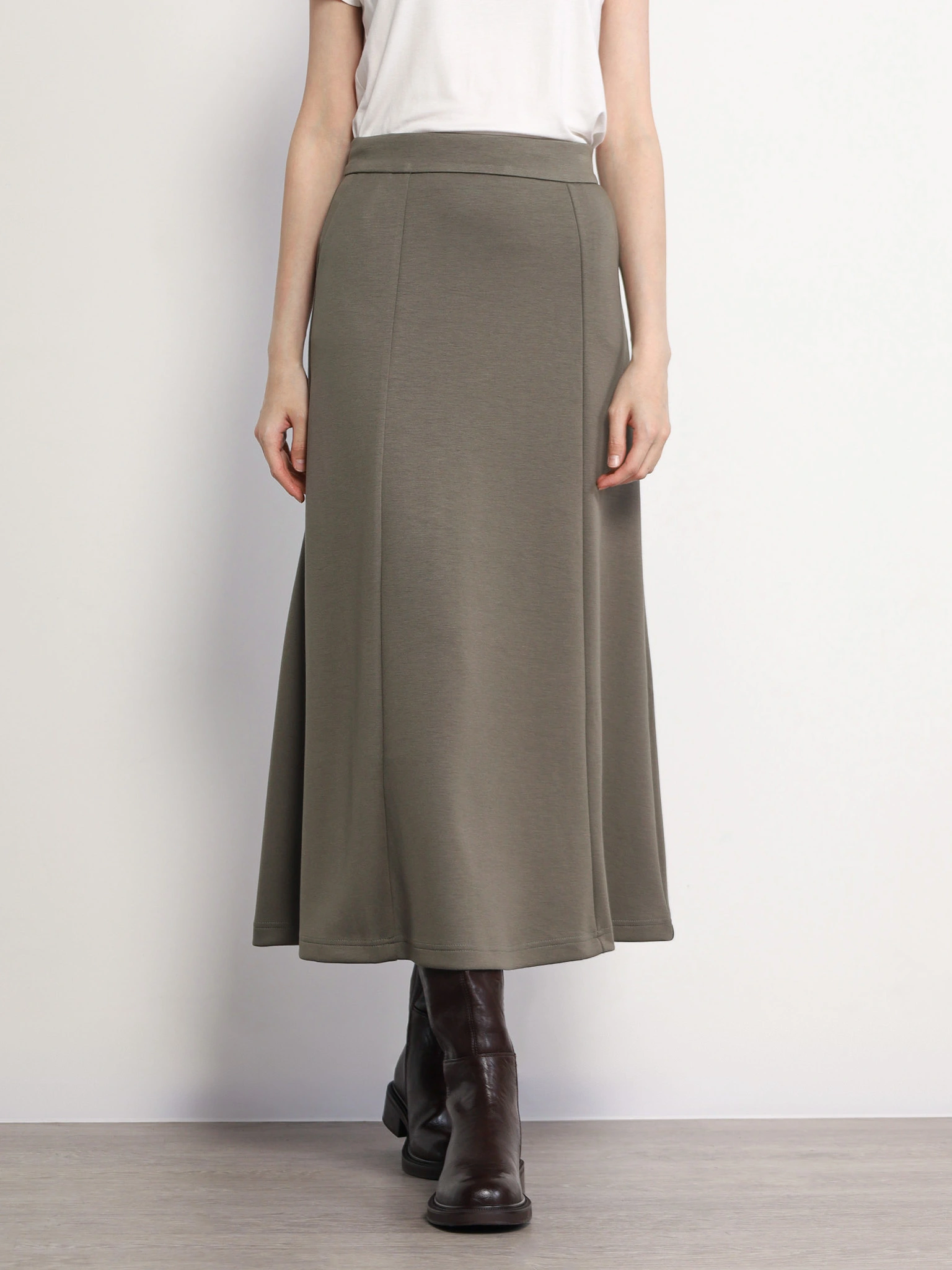 Юбка трикотажная цвета хаки А-силуэта